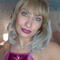 Gambar Profil CharlotteandAlex