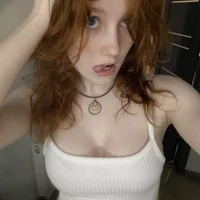 CharllotteSwan's Profile Pic