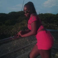 Sary_Bennett's Profile Pic