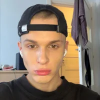 crystall_wayne's Profile Pic