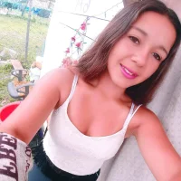 melani031018's Avatar Pic