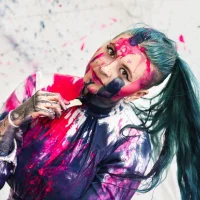 Ảnh đại diện của CaptivatedTate