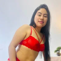 Miaatorres_ model avatar