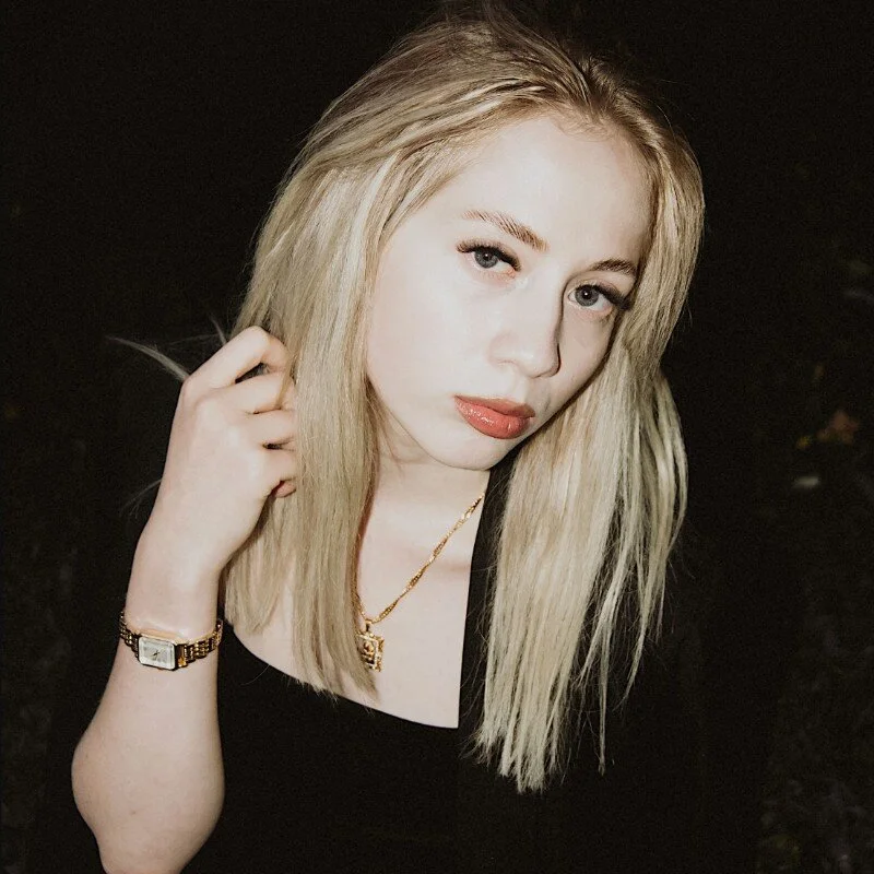 CarliLamp profile photo