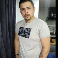 Tonnywolf's Profile Pic