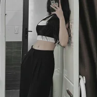 Tieu_Vy - Profil Fotoğrafı