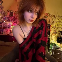 MeviCoral's Avatar Photo