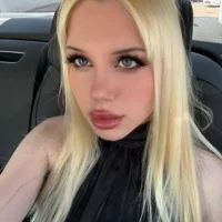 ShereeWussow stripchat