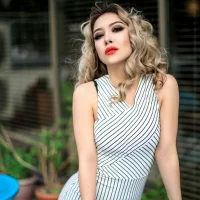 Roxxy_Kisska's Profile Pic