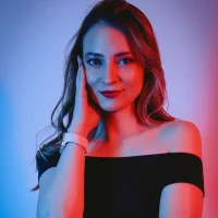 ambeerwood1's Avatar Pic