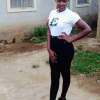 hotchic_ Φωτ, Προφίλ