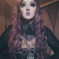 รูปโปรไฟล์ของ VelvetVoss