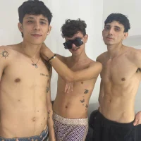 Skinnyboys21's Profile Pic