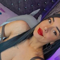 Ảnh Đại Diện Queen_Nyxx