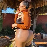 hotcharue's Profile Pic