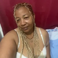 rochybombom's Profile Pic