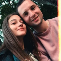 KenAndMonicas profilbillede