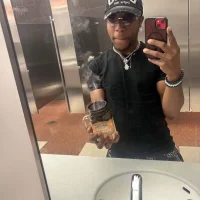 oneofthemones4ya's Avatar Pic