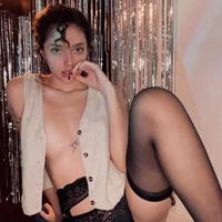 Hollymary_'s Profile Pic