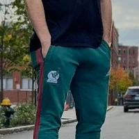 DickieDeeLuxxx's Profile Pic