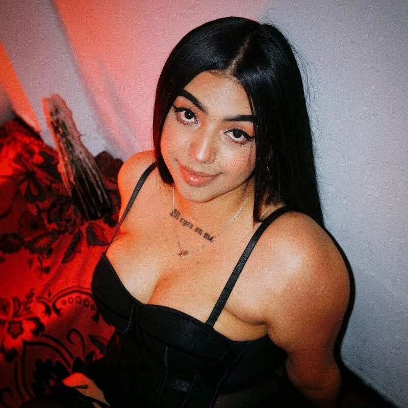 eva_six profile photo