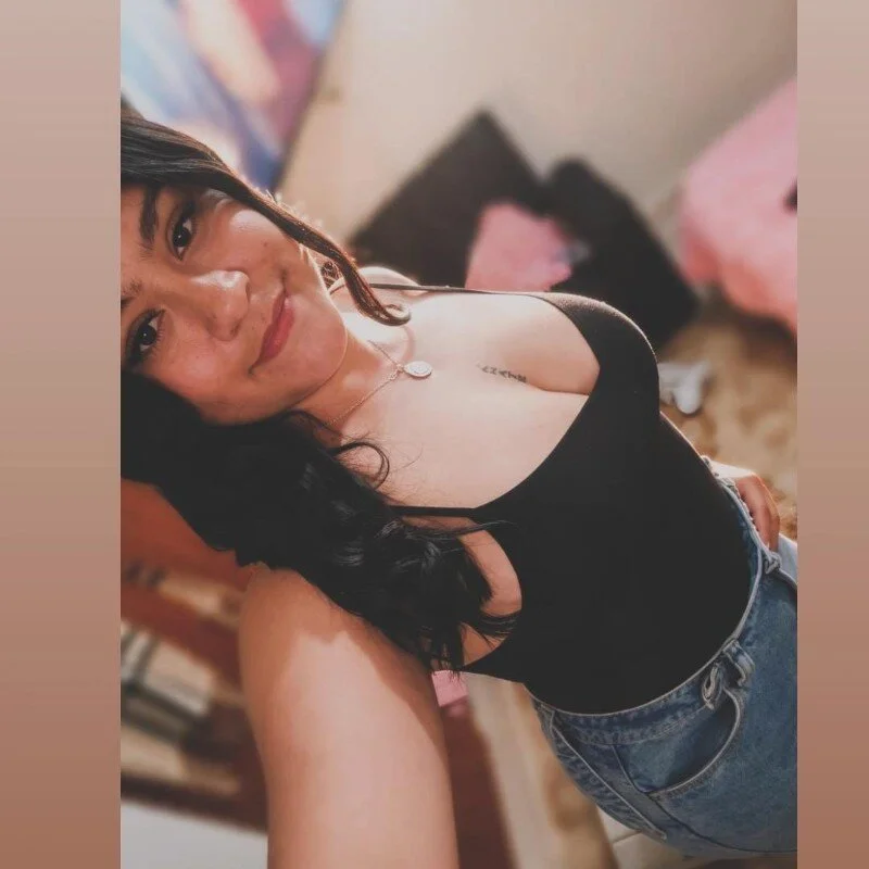 Leslyy19_ profile photo