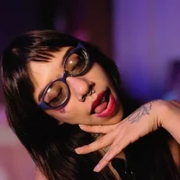 Jess_tattoo11 Adlı Modelin Avatarı