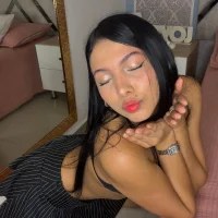 danna_peters' Avatar Pic