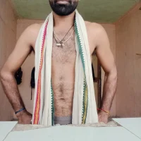 HAIRY_DESI_BOY's Avatar Pic