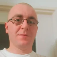 daniel3755 的個人資料圖片