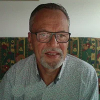 cqhd76 的個人資料圖片