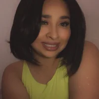 vbloom143's Profile Pic