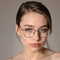 LilianJones_'s Profile Pic