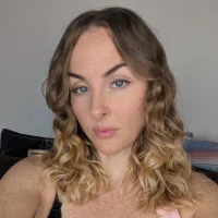 RomyOmega avatarképe