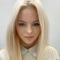 Профилна снимка на Angel_Blumarine