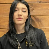 StellaCollinss's Profile Pic