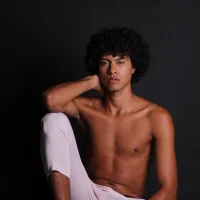 yanmaxwel's Avatar Pic