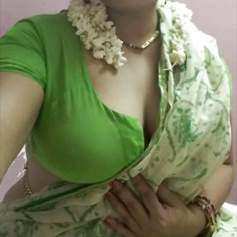 Vennela-1-Telugu live cam profile