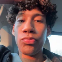 sebastian20261 webcam