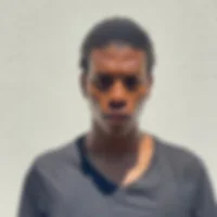 paria75's Profile Pic
