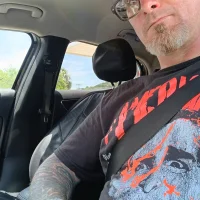 asshole7932's Profile Pic