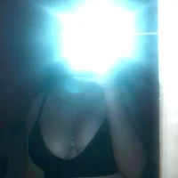 lisninfetinhaa's Profile Pic