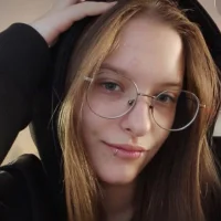 Miranda__Low's Avatar Pic
