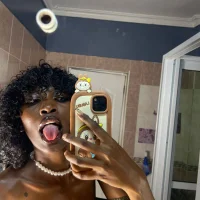 Petite_messalina stripchat