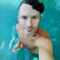 תמונת פרופיל של MichaelGlenstone