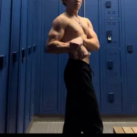 ztr2004's Profile Pic