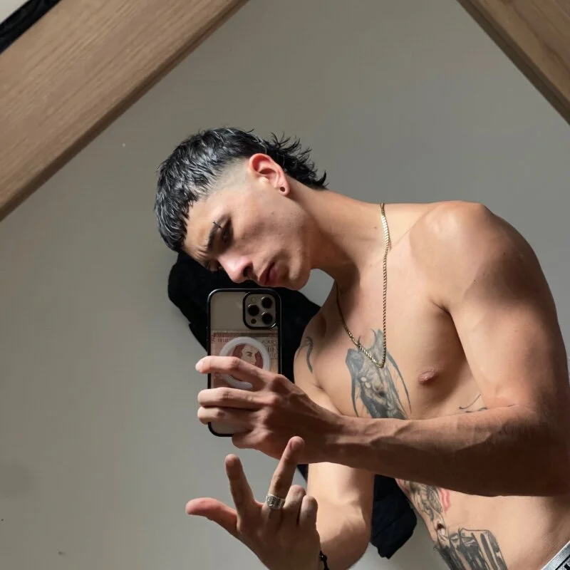 Darkwin666 profile photo