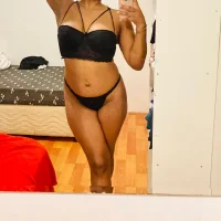 kneekeytar webcam model