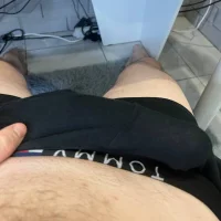 dsxz 的個人資料圖片