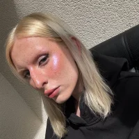 Avatar obrázek LexieWintour